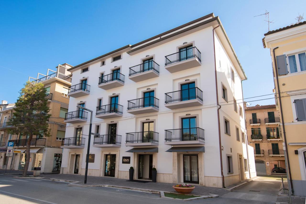 Enzo Hotel 4*
